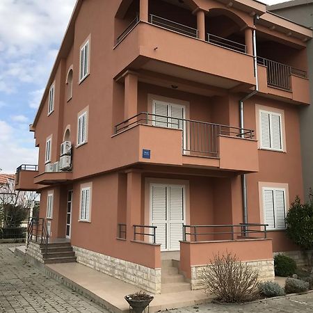 Apartments Juran Sukošan 外观 照片